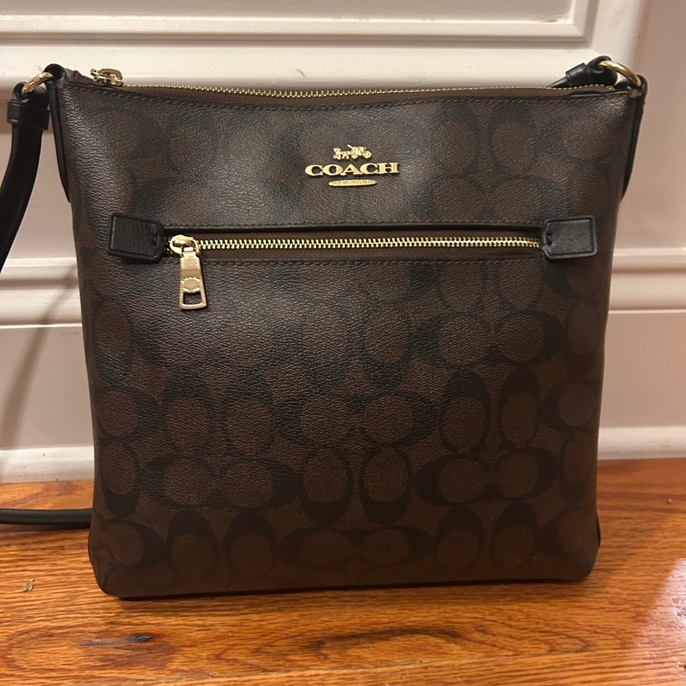 Coach Signature Brown Black Gold Accents Rowan File Shoulder Bag